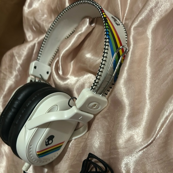 Skullcandy Agent Over-Ear Headphones (Like New) - Picture 10 of 11